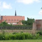 Klostergarten mit Wehrturm in Pegau
